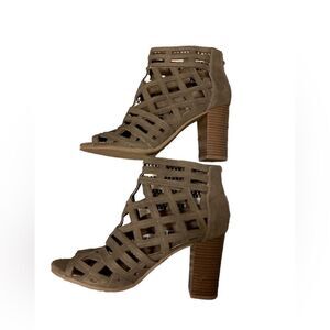 Qupip ankle boots Size 7